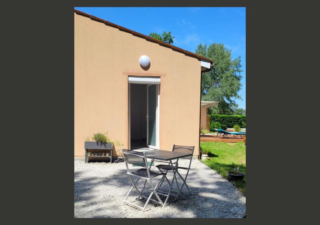 Vivre Benaise Chambre D'Hotes Chaunac Exteriör bild
